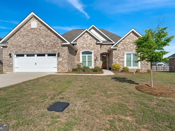 611 Jeffery Thomas Dr, Bonaire, GA 31005