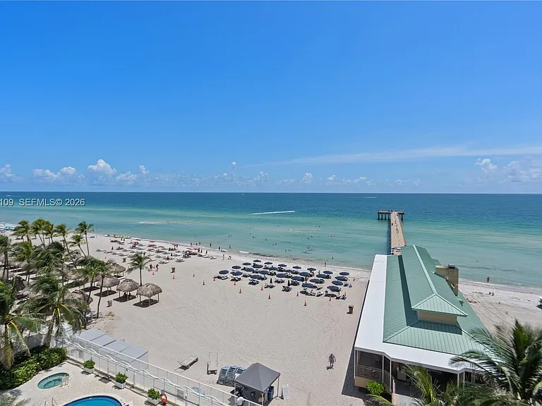 16699 Collins Ave #702 — Photo 3