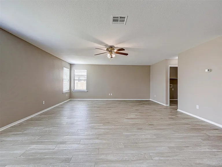 3673 Texana Loop — Photo 7