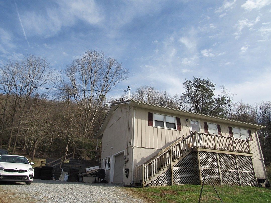 887 Old Elizabethton Hwy, Bluff City, TN 37618 Zillow
