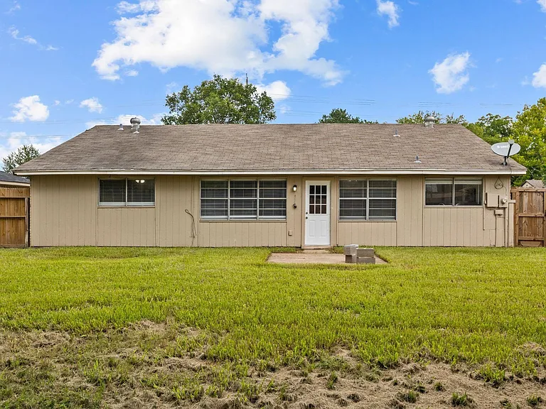 8122 Swan Meadow Ln — Photo 25