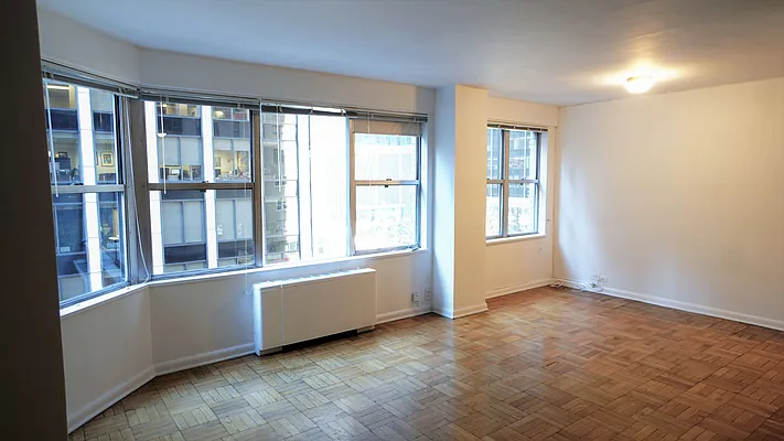 Rented by Aida Real Estate Sales | media 7