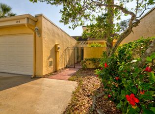 193 Country Club Dr, Melbourne, FL 32940
