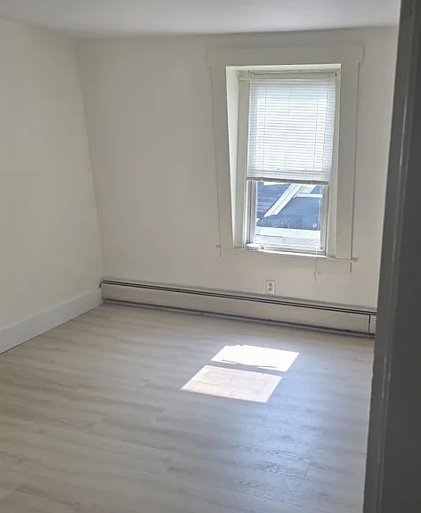 10 Hubbard St #5 — Photo 7