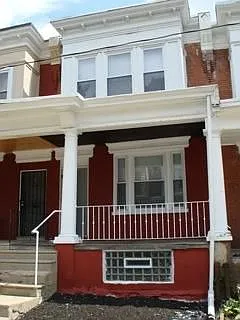 1035 S Frazier St photo 1