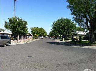 5615 Manmar Way, Sacramento, CA 95823