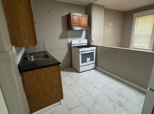 357 Pearl St #B, Bridgeport, CT 06608