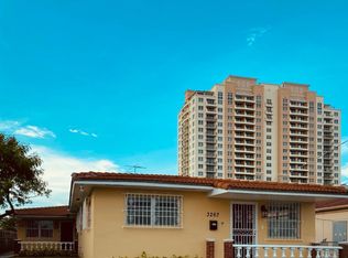 3267 SW 23rd St, Miami, FL 33145