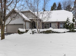 2846 Cotswold Cir, Rockford, IL 61114