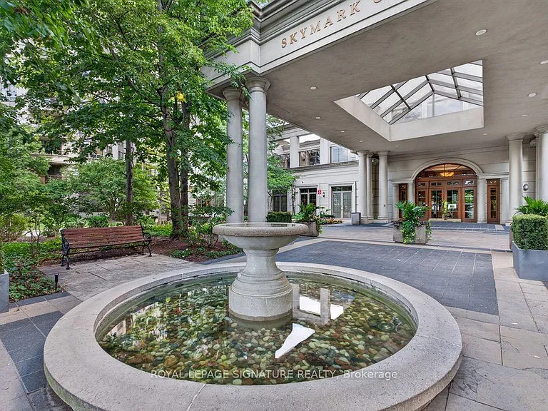 80 Harrison Garden Blvd #2219 — Photo 4