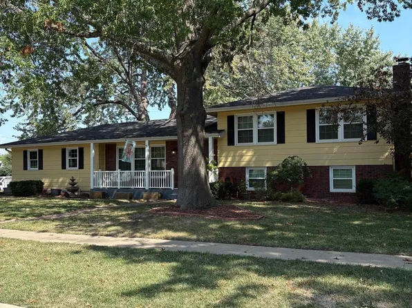 2700 SW Osborn Rd, Topeka, KS 66614