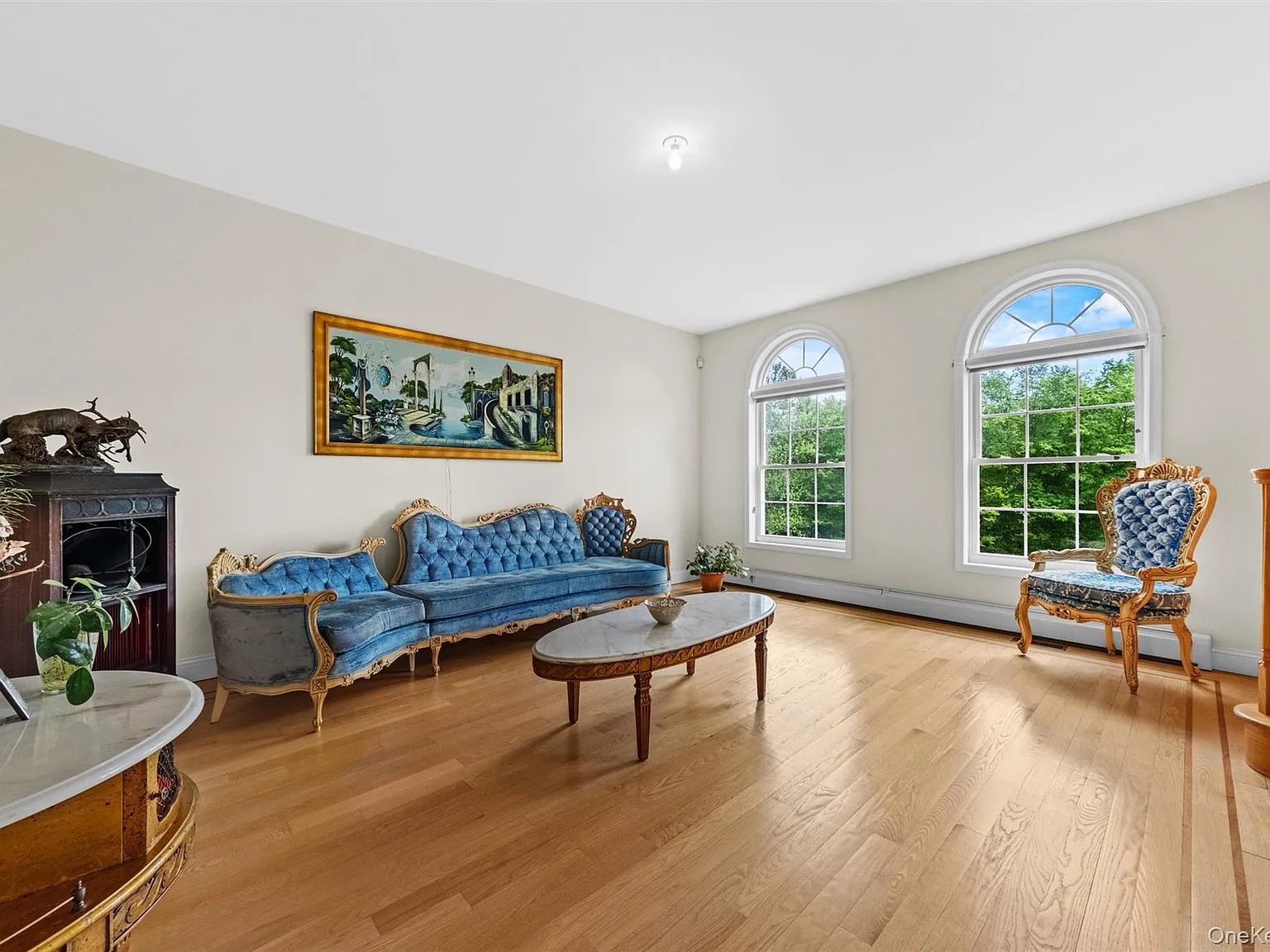 4 bed, 2.5 bath, 3348 sqft, $6,000 — Photo 4