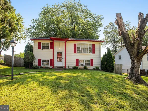 14307 Birchdale Ave, Woodbridge, VA 22193