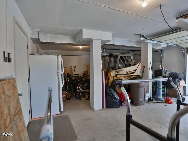 110 Stallion Dr — Photo 232