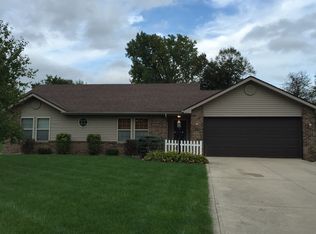 1151 S Jackson St, Nappanee, IN 46550