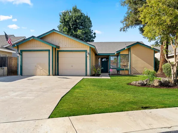 4910 W Chestnut Avenue, Visalia, CA 93277