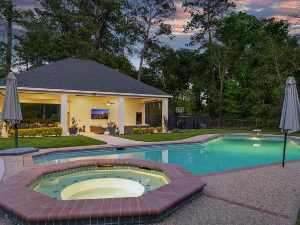 13303 Lost Creek Rd, Tomball, TX 77375