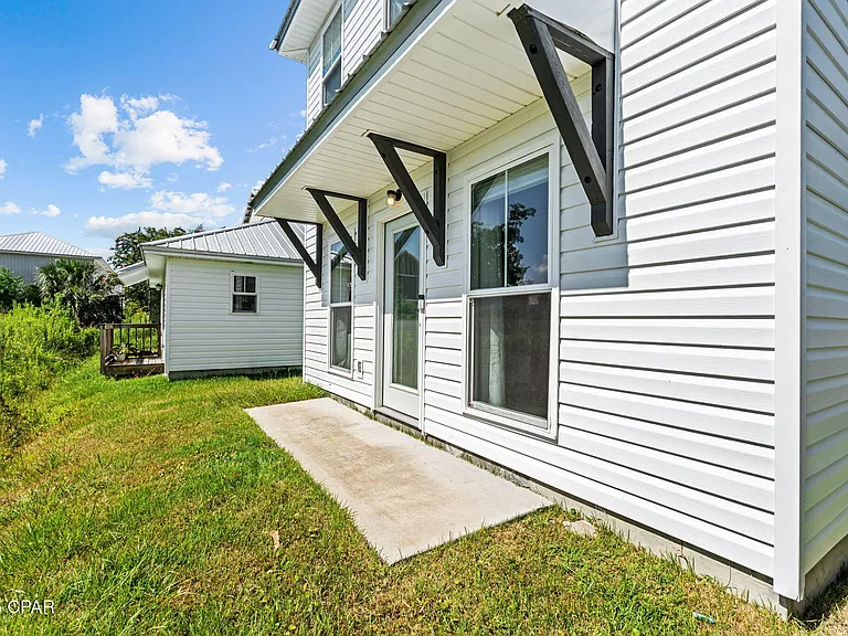 326 Raven Ln — Photo 29