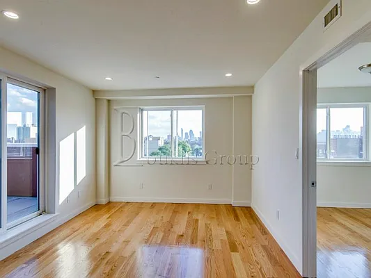 Rented by Bouklis Group | media 1