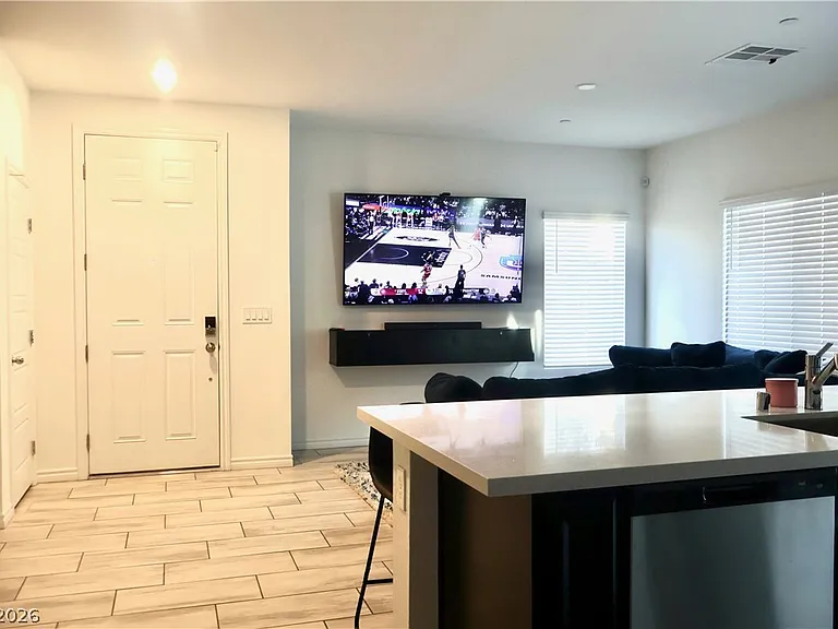 7214 N Decatur Blvd #5 — Photo 6