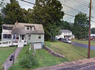 12508 Brookside Rd, Beacon, NY 12508