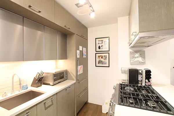 Rented by Compass | media 2