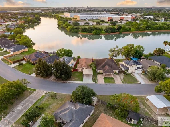 5842 Lourdes Blvd, Brownsville, TX 78521
