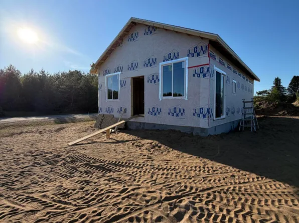 8513 Grant Rd, Mancelona, MI 49649