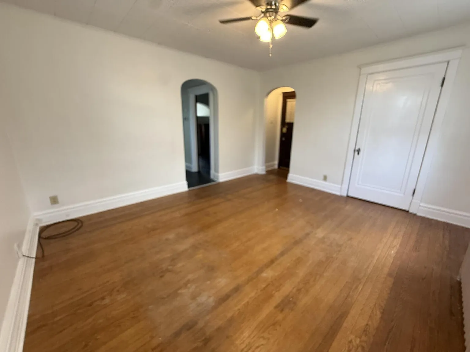 1 bed, 1.0 bath, $750 — Photo 2