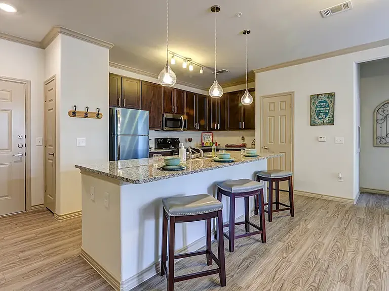 Bella Palazzo Luxury Apartment Community — Photo 3