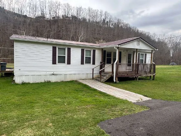 1898 Lynn Hollow Rd, North Tazewell, VA 24630