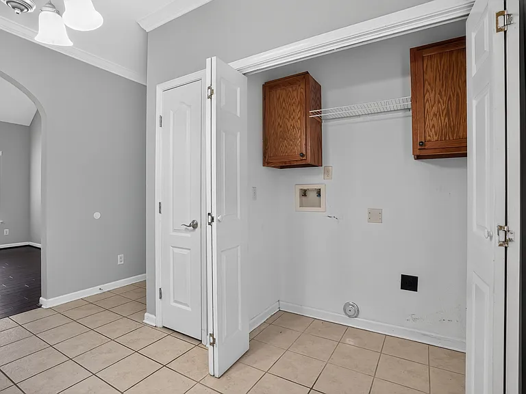 265 Oxmoor Pl — Photo 4