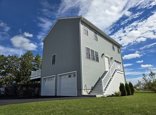 39 Kelly Ln, Lynn, MA 01904