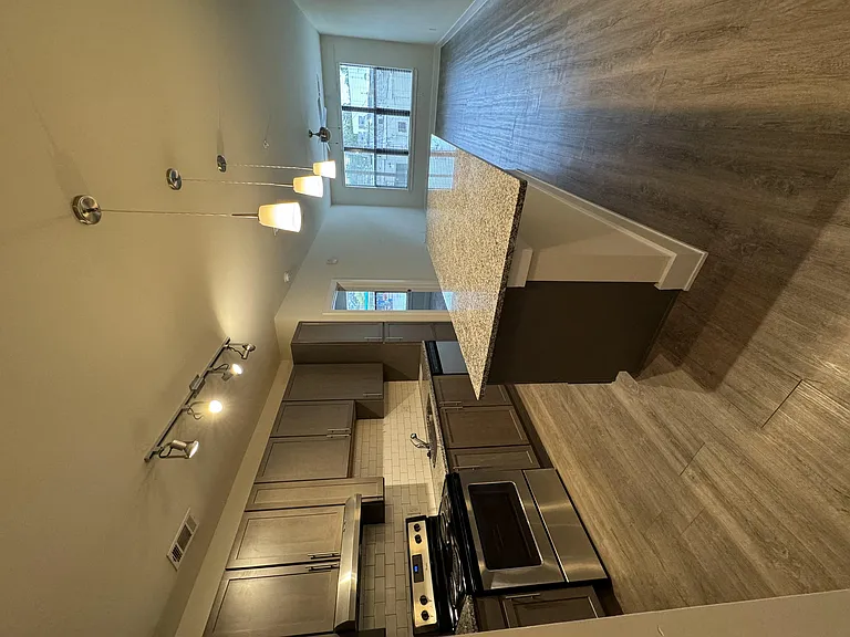 The Kirkwood Apartments at Edgewood — Photo 102