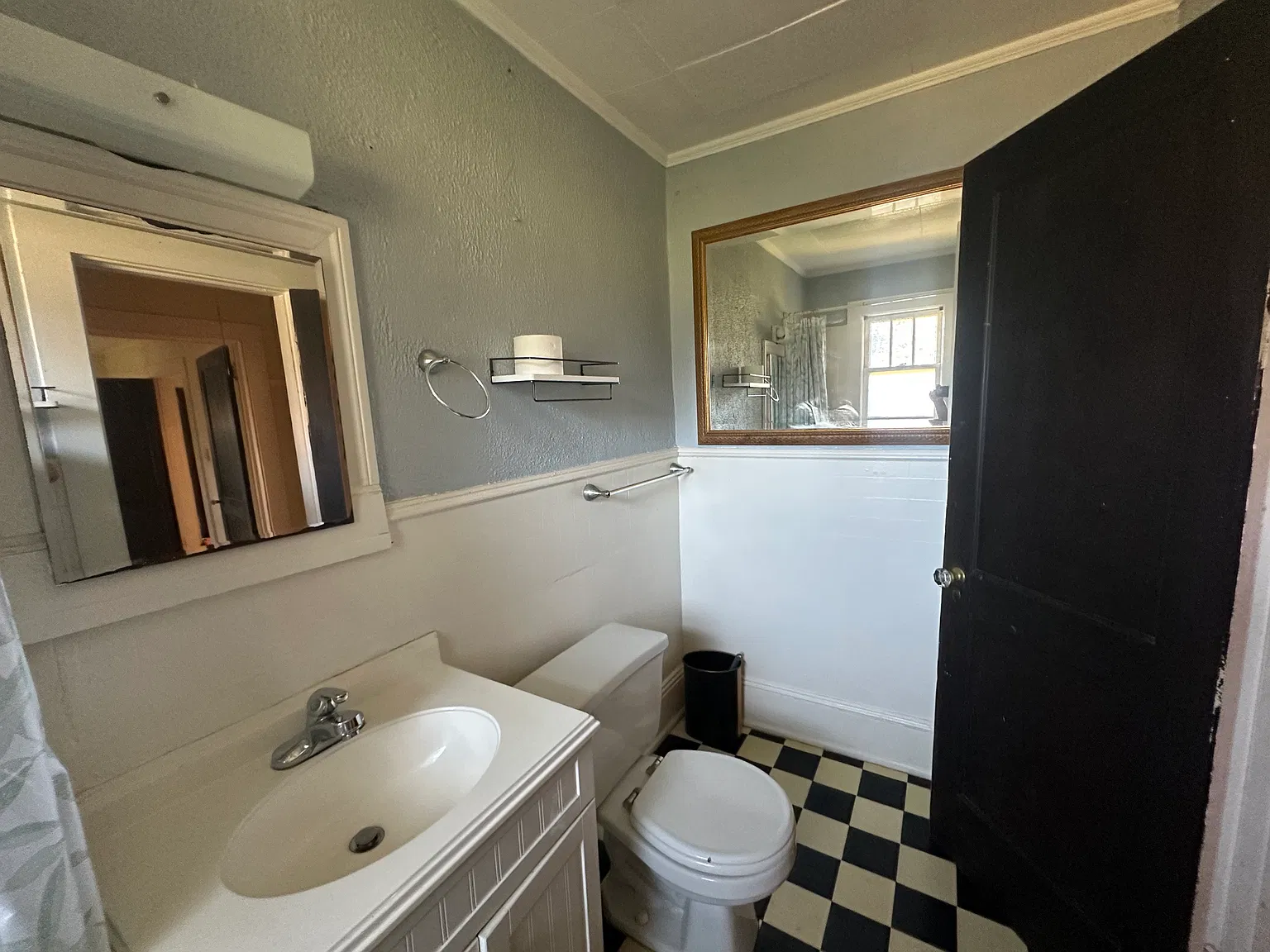 152 Walnut St — Photo 4