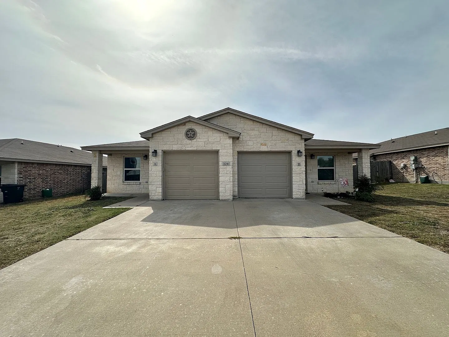 104 Lowes Blvd. — Photo 1