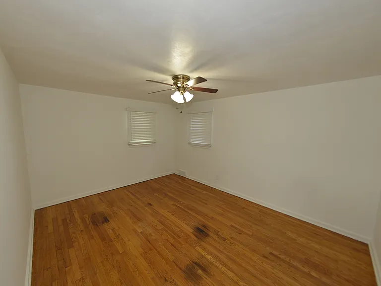 1275 N Florissant Rd — Photo 11