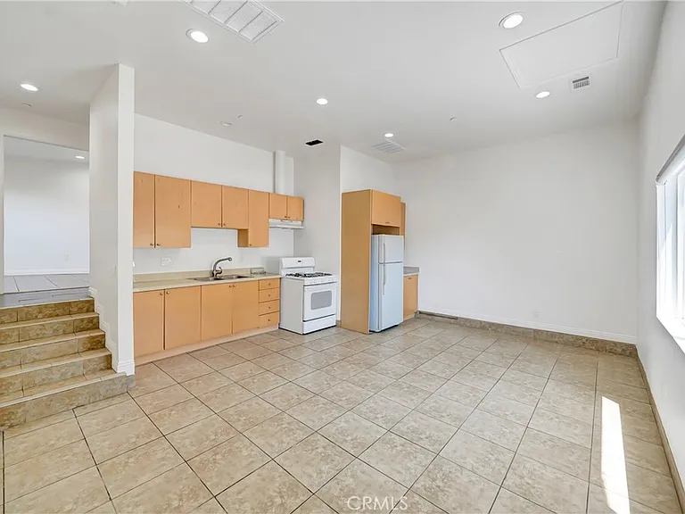 10163 Petit Ave — Photo 5