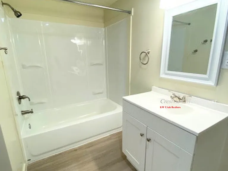 Sunset Duplex — Photo 12