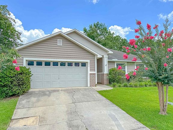 2nd image of 8355 Hinsdale Way