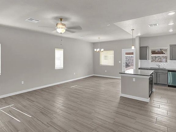 4th image of 13837 Paseo Perlas Dr