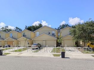 7820 Playschool Ln, Jacksonville, FL 32210