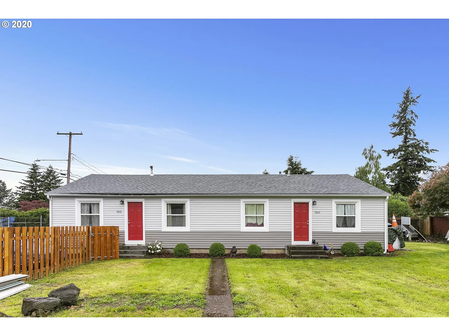 7033 SE Tenino St photo 1