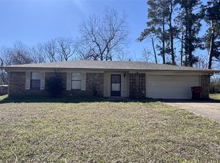 105 W Rutherford St, Mount Vernon, TX 75457