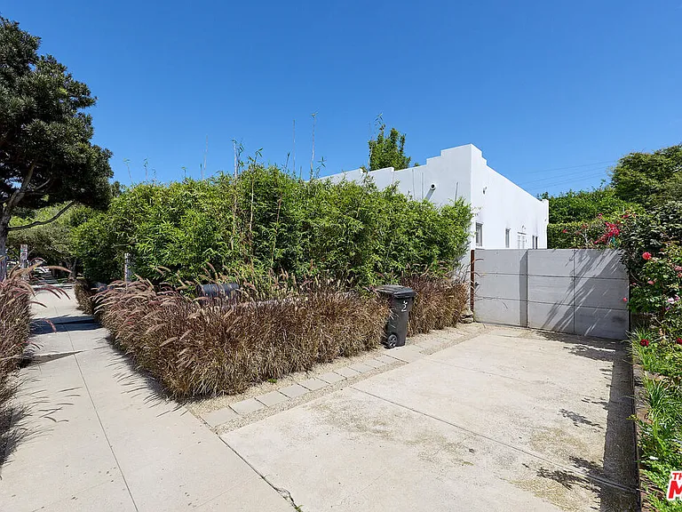 714 Kensington Rd — Photo 34