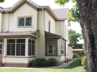 110 1/2 State St, Mankato, MN 56001