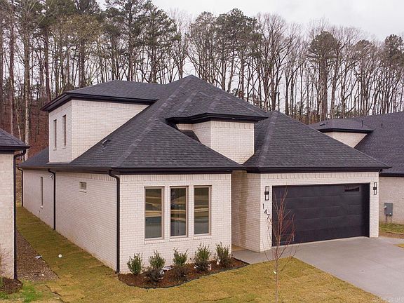 3rd image of 147 Kinley Loop