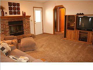 4th image of 340 N Driftwood Ct