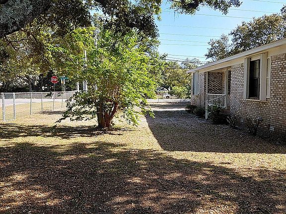 4th image of 5601 Sea Spray Dr