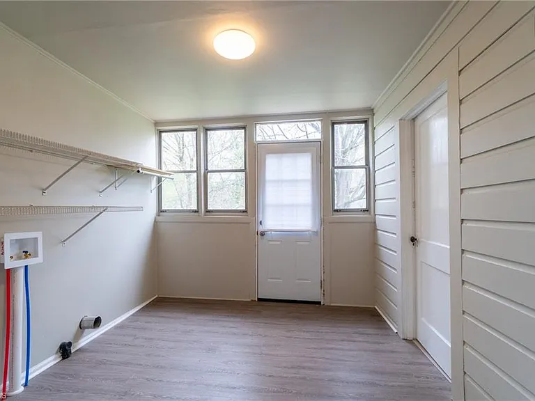 1005 McCormick St — Photo 12